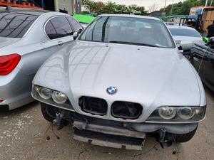 BMW525i / 2001년식
